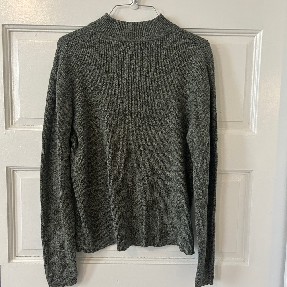 Gray Green Knit Pullover - Picture 4 of 5